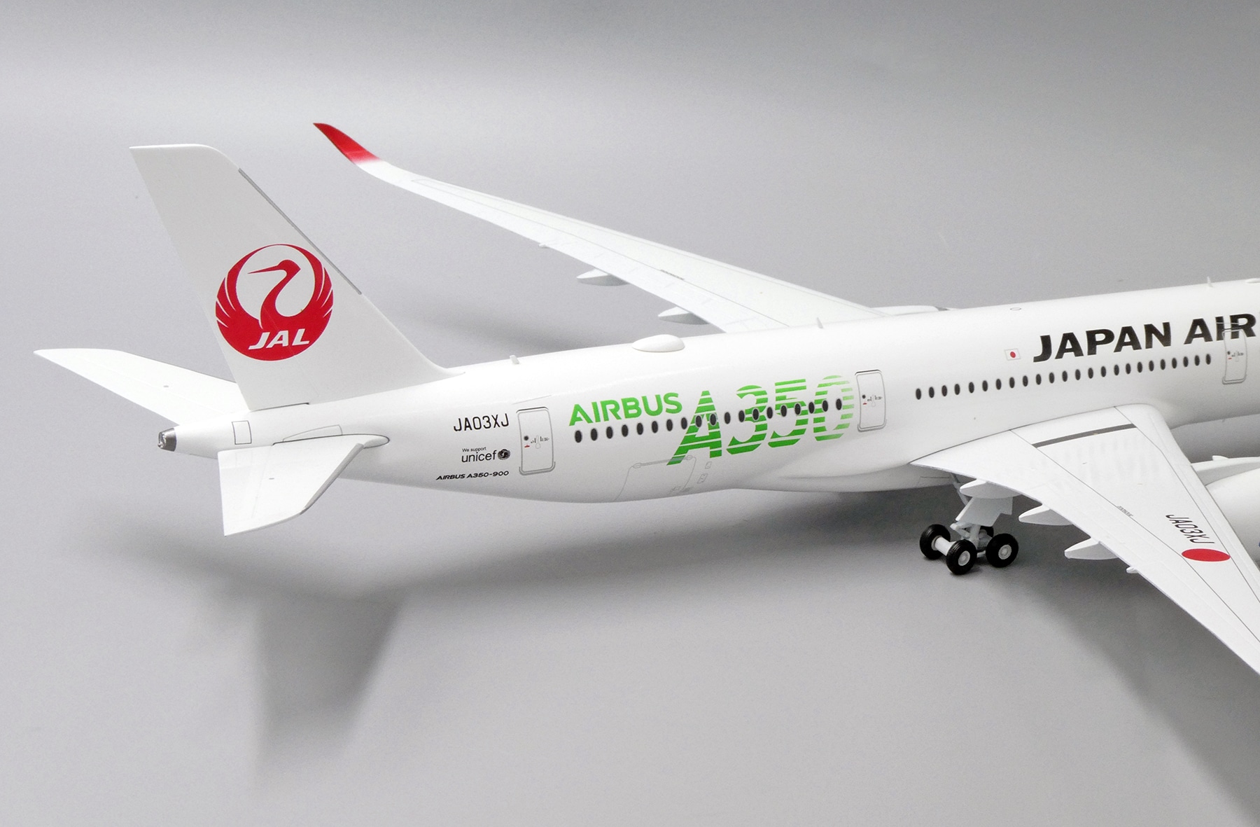 JC Wings 1:200 JAL Japan Airlines Airbus A350-900 XWB 'Green 
