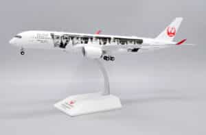 JC Wings 1:200 JAL Japan Airlines Airbus A350-900 XWB '20th Arashi Thanks Jet - Flaps Up' JA04XJ (EW2359005)