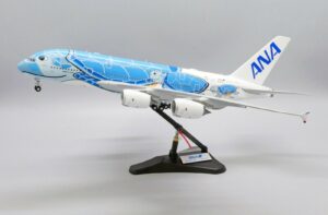 JC Wings 1:200 ANA All Nippon Airways Airbus A380-800 "Flying Honu - Lani" JA381A (EW2388005)