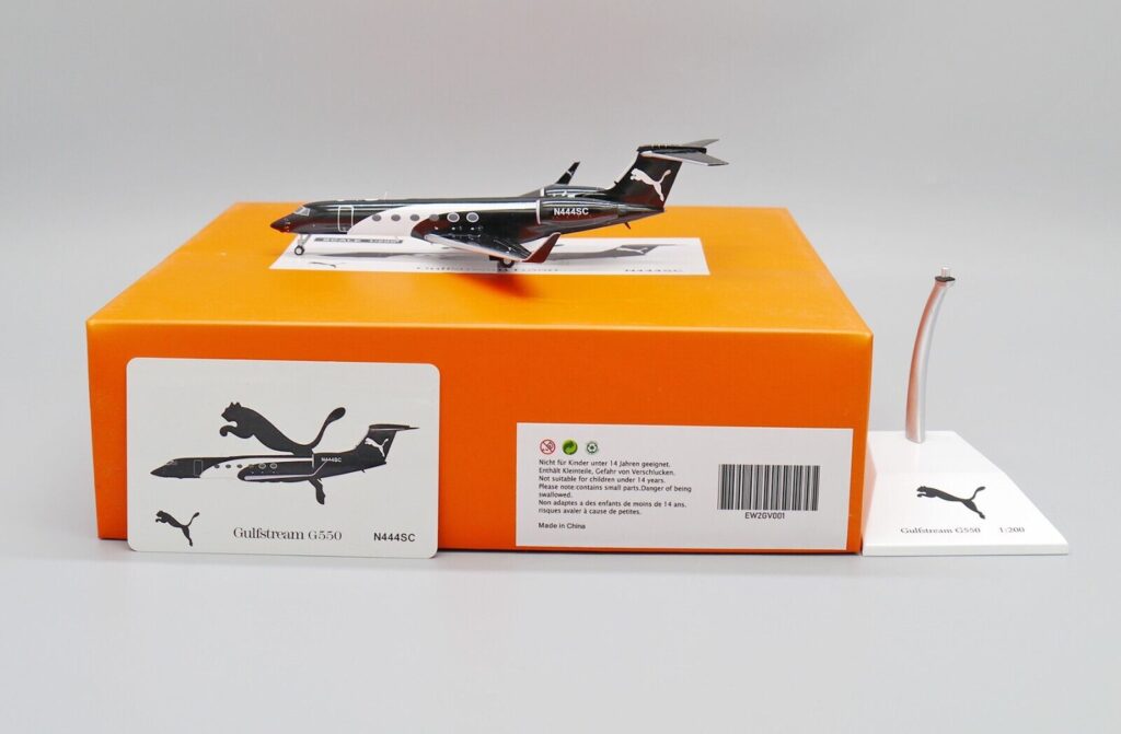 JC Wings 1:200 Talon Air (Puma) Gulfstream Aerospace G-V Gulfstream V ...