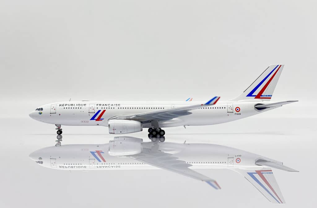 JC Wings 1:400 Armee de l'Air Francaise (French Air Force) Airbus A330 ...