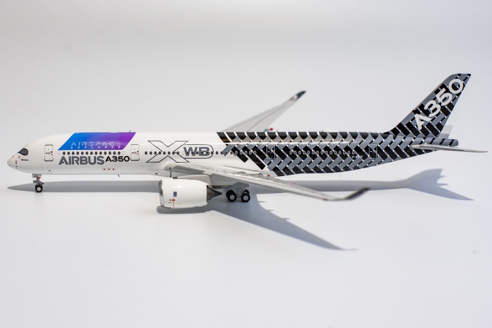 NG Model 1:400 Airbus Industries Airbus A350-900 XWB 'Airspace 