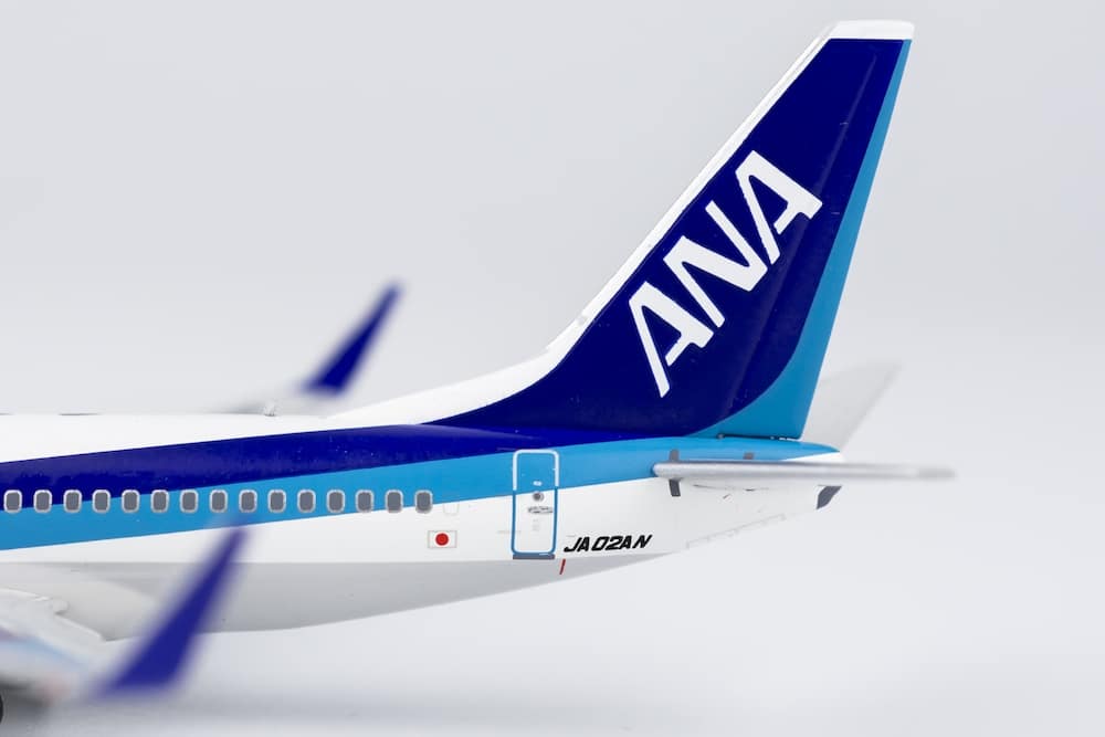 NG Model 1:400 ANA All Nippon Airways Boeing B737-700w JA02AN 