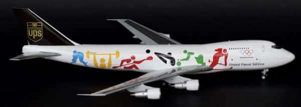 JC Wings 1:200 United Parcel Service (UPS) Boeing B747-200F 'Worldwide Partner' N521UP (XX2794) - Image 5
