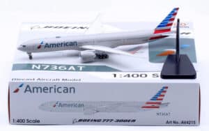 Aviation 400 1:400 American Airlines Boeing B777-300(ER) N736AT (AV4215)