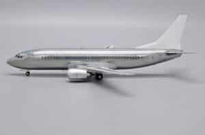 JC Wings 1:200 Blank Model Boeing B737-300 "Polished" (BK1070)