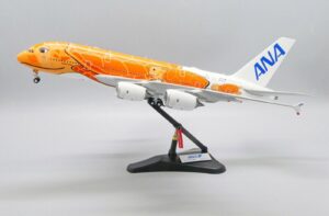 JC Wings 1:200 ANA All Nippon Airways Airbus A380-800 "Flying Honu - Ka La" JA383A (EW2388007)