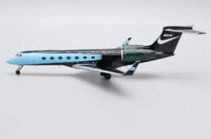 JC Wings 1:200 NIKE Gulfstream Aerospace G550 N3546 (EW2550001)