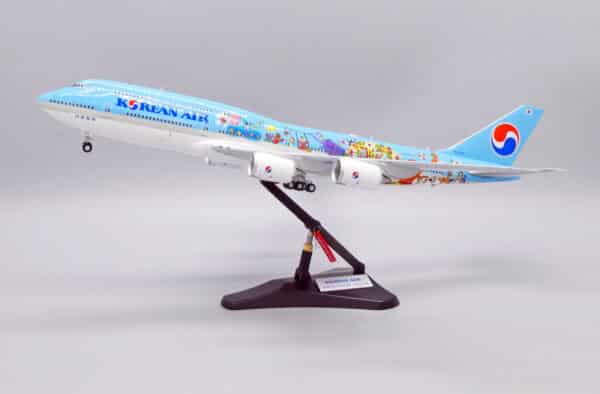 JC Wings 1:200 Korean Air Boeing B747-8i "11th Korean Air Future Artist Olympiad" HL7630 (EW2748001) - Image 12
