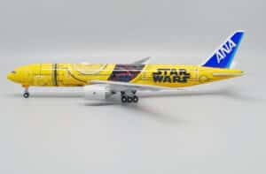 JC Wings 1:200 ANA All Nippon Airways Boeing B777-200(ER) "C-3PO" JA743A (EW2772005)