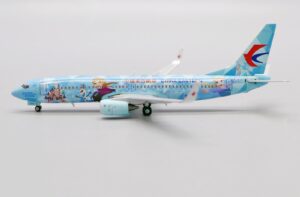 JC Wings 1:400 China Eastern Airlines Boeing B737-800w "Shanghai Resort - Frozen" B-1317 (EW4738010)
