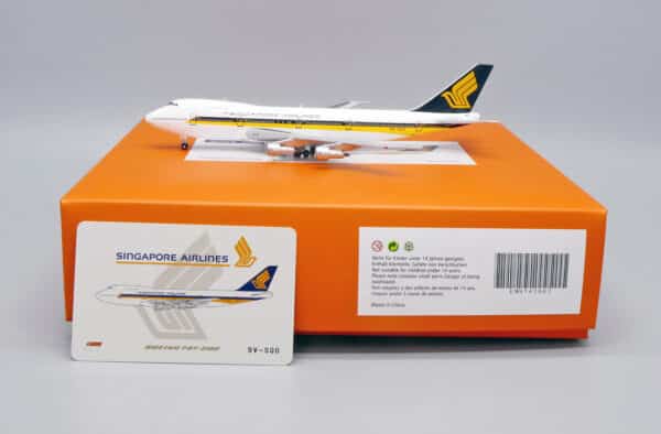 JC Wings 1:400 Singapore Airlines Boeing B747-200 9V-SQO (EW4742002)