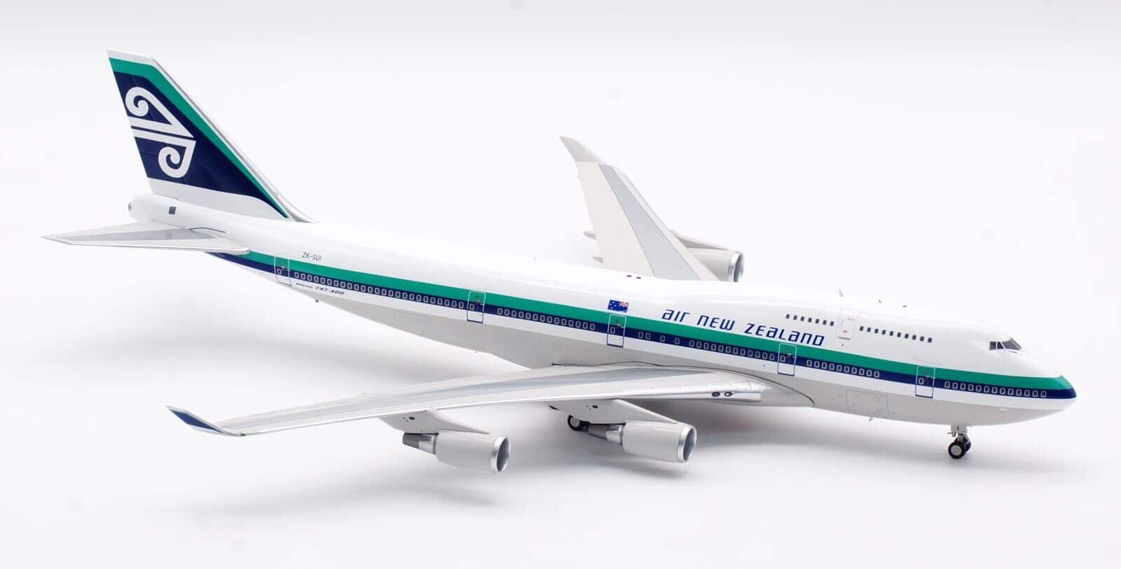 InFlight 200 1:200 Air New Zealand Boeing B747-400 ZK-SUI 