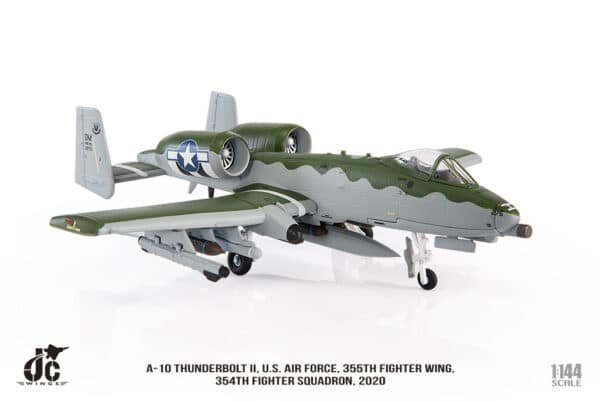 JC Wings Military 1:144 United States Air Force (USAF) Fairchild Republic A-10C Thunderbolt II, "Demo Team", 354th FS "Bulldogs", Davis-Monthan AFB 80-0275 (JCW-144-A10-003) - Image 3
