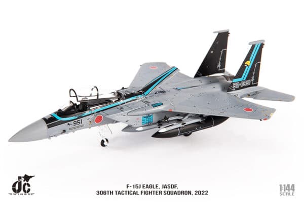 JC Wings Military 1:144 Japan Air Self-Defence Force (JASDF) Mitsubishi F-15J Eagle "Top Gun 2" 52-8951 (JCW-144-F15-006) - Image 9