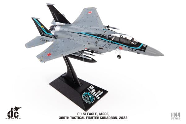 JC Wings Military 1:144 Japan Air Self-Defence Force (JASDF) Mitsubishi F-15J Eagle "Top Gun 2" 52-8951 (JCW-144-F15-006) - Image 3