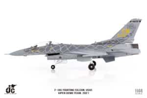 JC Wings Military 1:144 United States Air Force (USAF) Lockheed Martin F-16C Fighting Falcon, "Viper Demo Team", 77th FS "The Gamblers" 94-0047 (JCW-144-F16-005)