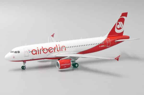 JC Wings 1:200 Air Berlin Airbus A320-200 "Last Commercial Flight" D-ABNW (LH2201) - Image 6