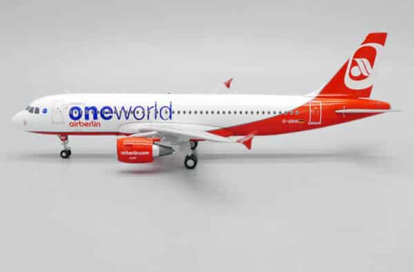 JC Wings 1:200 Air Berlin Airbus A320-200 "OneWorld" D-ABHO (LH2204)
