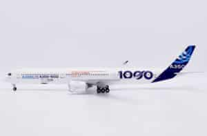 JC Wings 1:200 Airbus Industries Airbus A350-1000 XWB "Airbus Upnext - Flaps Up" F-WMIL (LH2444)