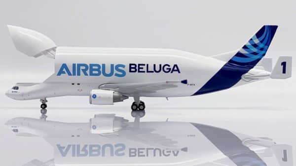 JC Wings Interactive Series 1:400 Airbus Transport International Airbus A300B4-600ST F-GSTA (LH4304C) - Image 2