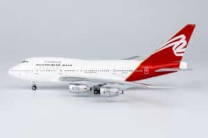 NG Models 1:400 Australia Asia Airlines (Qantas) Boeing B747SP-38 "City of Gold Coast Tweed" VH-EAA (NG07035)