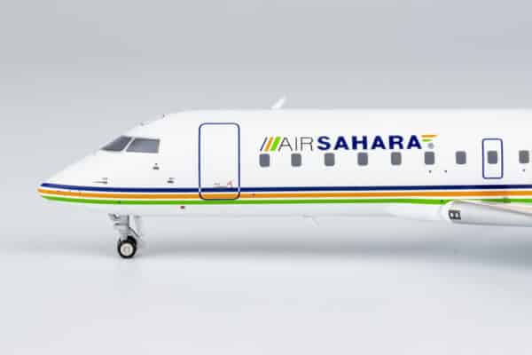 NG Models 1:200 Air Sahara Bombardier CRJ-200ER VT-SAS (NG52052) - Image 3