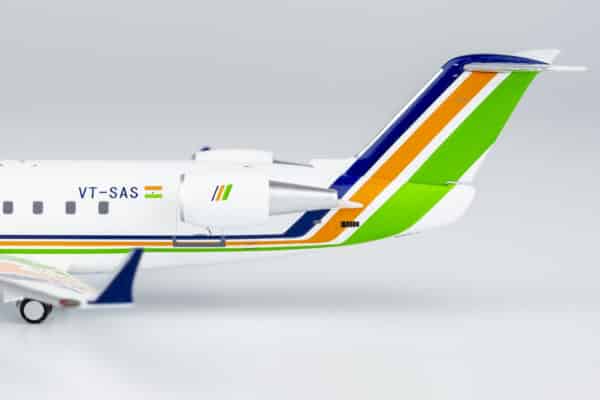 NG Models 1:200 Air Sahara Bombardier CRJ-200ER VT-SAS (NG52052) - Image 4