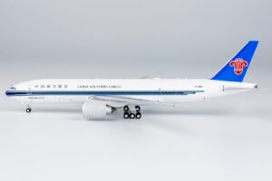NG Models 1:400 China Southern Airlines Cargo Boeing B777-F B-20EN (NG72019)