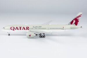 NG Models 1:400 Qatar Airways Boeing B777-200(LR) A7-BBG (NG72045)