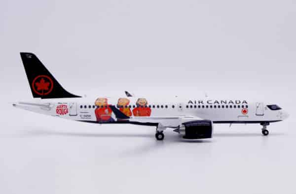JC Wings 1:200 Air Canada Airbus A220-300 "Turning Red" C-GVDP (SA2011) - Image 2