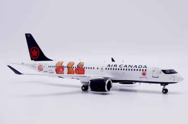 JC Wings 1:200 Air Canada Airbus A220-300 "Turning Red" C-GVDP (SA2011) - Image 4