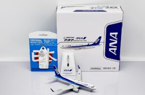 JC Wings 1:200 ANA All Nippon Airways Boeing B737-700w "Aviationtag Edition - Flaps Down" JA02AN (SA2023A)