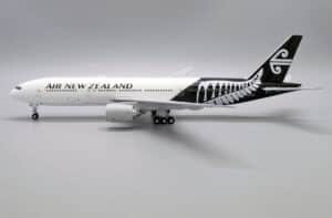 JC Wings 1:200 Air New Zealand Boeing B777-200(ER) ZK-OKG (XX20031)