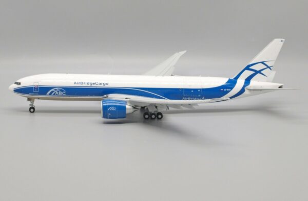 JC Wings 1:200 AirBridgeCargo Boeing B777-F "Flaps Down" VQ-BAO (XX20054A)