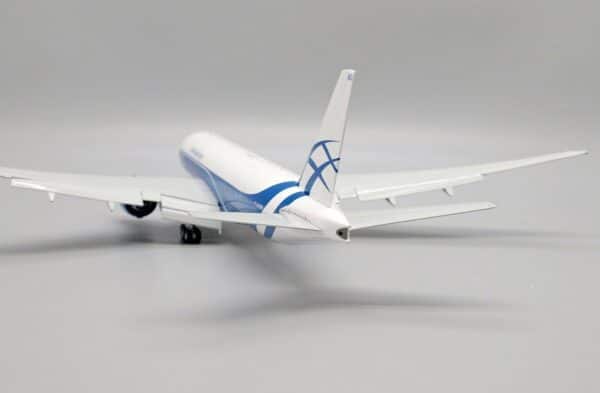 JC Wings 1:200 AirBridgeCargo Boeing B777-F "Flaps Down" VQ-BAO (XX20054A) - Image 9
