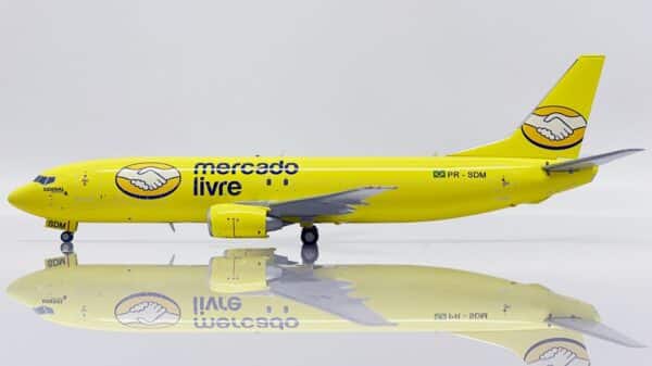 JC Wings 1:200 MercadoLibre (Sideral Linhas Aereas) Boeing B737-400(SF) PR-SDM (XX20103)