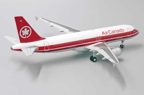 JC Wings 1:200 Air Canada Airbus A320-200 C-FGYL (XX2299) - Image 3