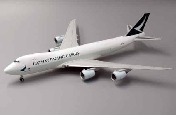 JC Wings 1:200 Cathay Pacific Cargo Boeing B747-8F B-LJN (XX2413) - Image 4