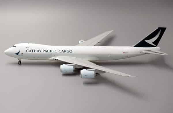 JC Wings 1:200 Cathay Pacific Cargo Boeing B747-8F B-LJN (XX2413)