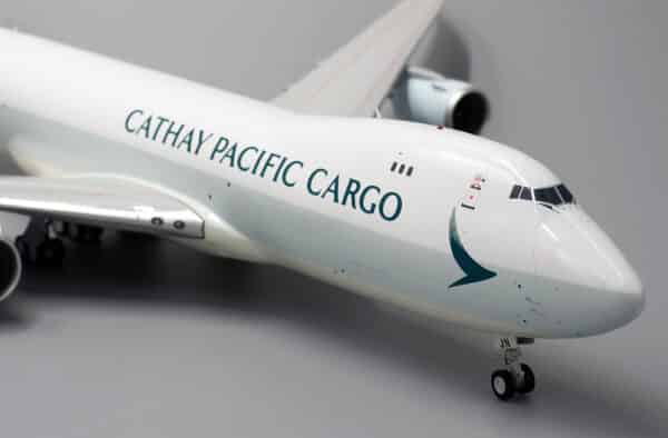 JC Wings 1:200 Cathay Pacific Cargo Boeing B747-8F B-LJN (XX2413) - Image 6
