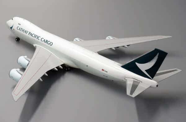 JC Wings 1:200 Cathay Pacific Cargo Boeing B747-8F B-LJN (XX2413) - Image 11