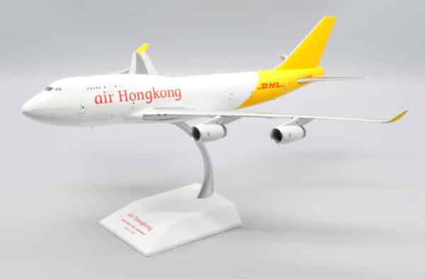 JC Wings 1:200 Air Hong Kong (DHL) Boeing B747-400(BCF) B-HOU (XX2714) - Image 3