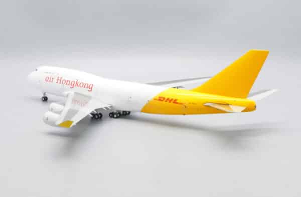 JC Wings 1:200 Air Hong Kong (DHL) Boeing B747-400(BCF) B-HOU (XX2714) - Image 7