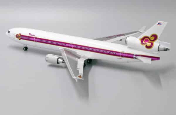 JC Wings 1:200 Thai Airways International McDonnell Douglas MD-11 "Phra Nakhon" HS-TMD (XX2945) - Image 5