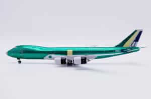 JC Wings 1:400 Atlas Air (Apex Logistics) Boeing B747-8F "Last B747 Built - Bare Metal" N863GT (XX40140)