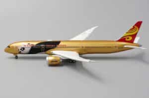 JC Wings 1:400 Hainan Airlines Boeing B787-9 Dreamliner "Kung Fu Panda 4 - Flaps Down" B-1343 (XX4033A)