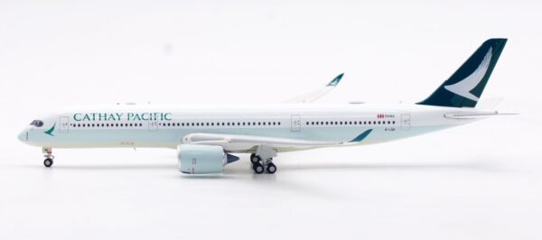 Aviation 400 1:400 Cathay Pacific Airbus A350-900 XWB B-LQA (WB4036) - Image 3