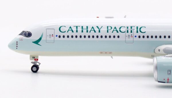 Aviation 400 1:400 Cathay Pacific Airbus A350-900 XWB B-LQA (WB4036) - Image 5
