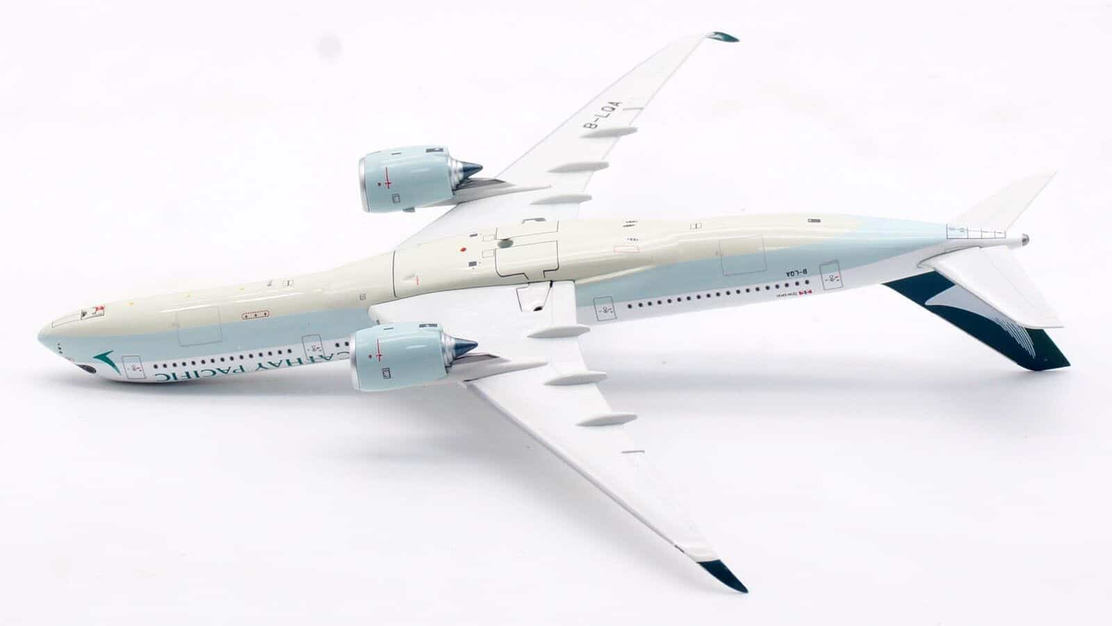 Aviation 400 1:400 Cathay Pacific Airbus A350-900 XWB B-LQA